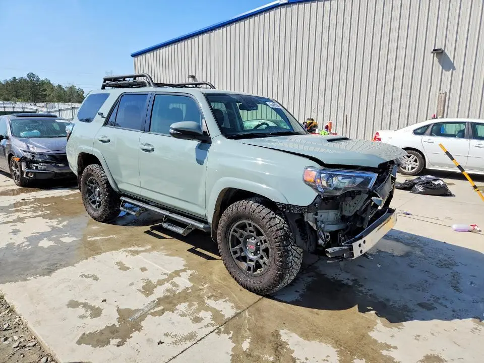 2023 TOYOTA 4RUNNER TRD OFF-ROAD PREMIUM  
