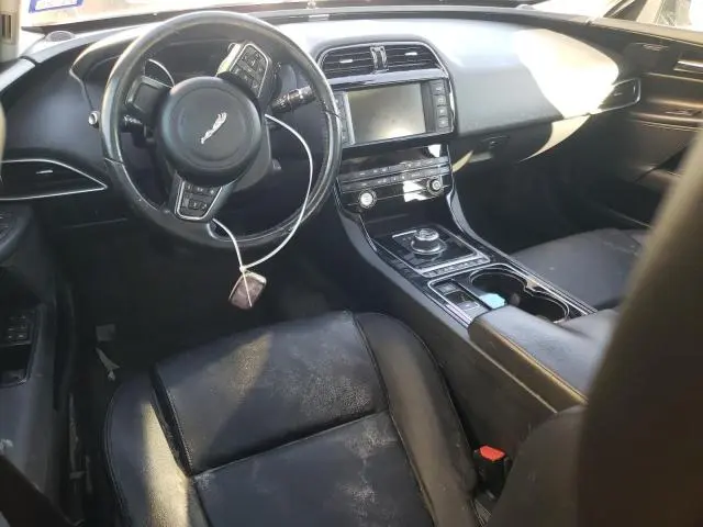 2017 JAGUAR XE PREMIUM  