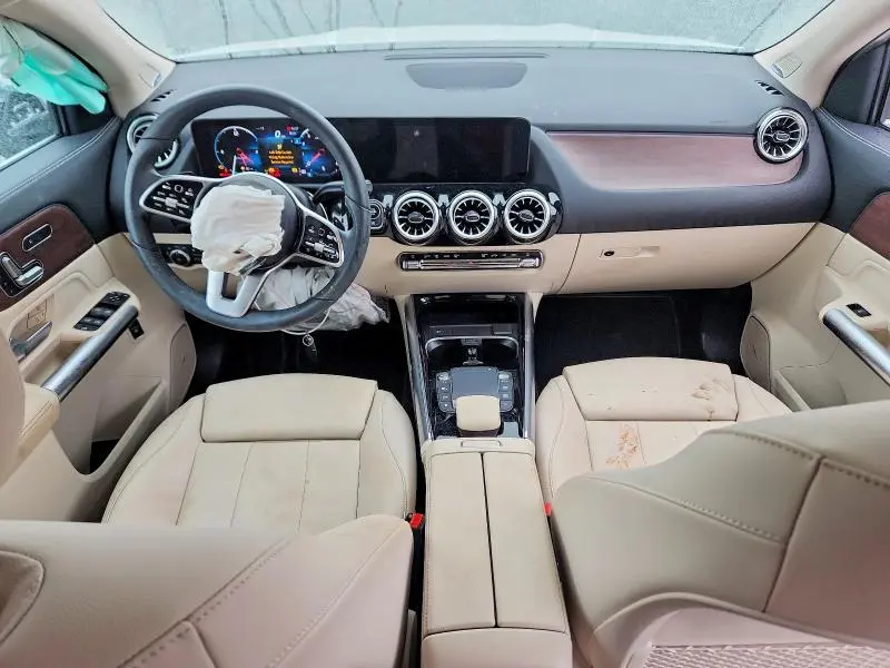 2023 MERCEDES-BENZ GLA 250  
