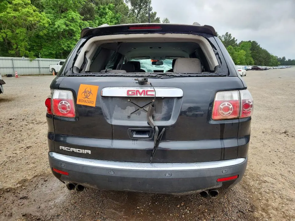2010 GMC ACADIA SLE  
