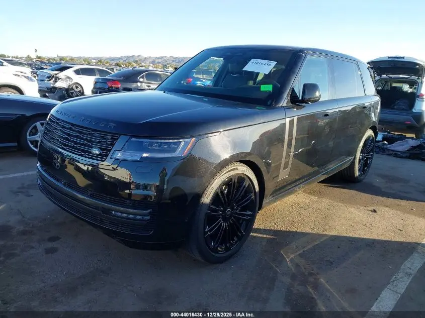 2025 LAND ROVER RANGE ROVER P530 SE 7 SEAT