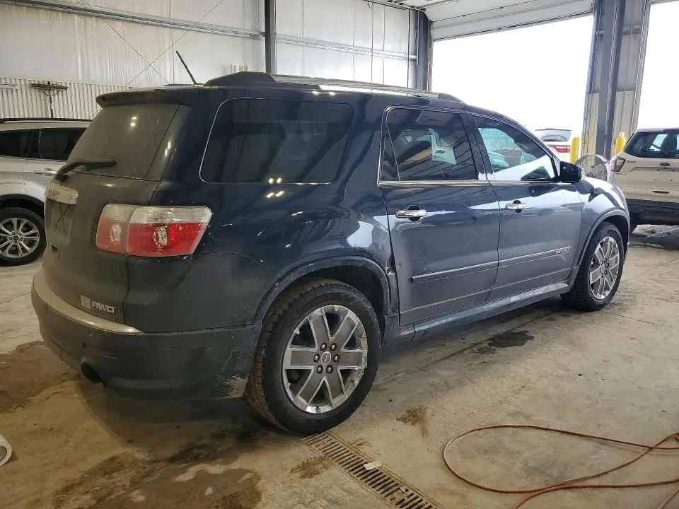 2012 GMC ACADIA DENALI  
