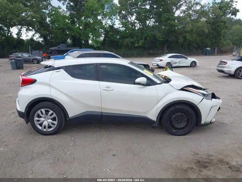 2020 TOYOTA C-HR LE