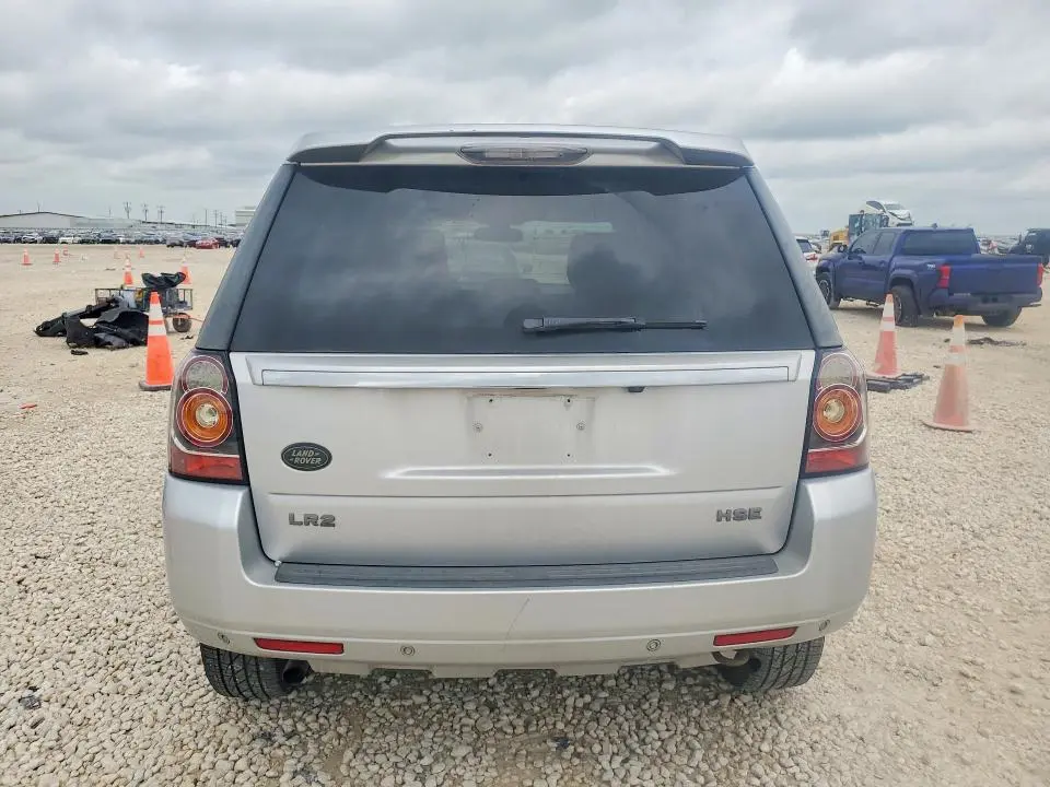 2015 LAND ROVER LR2 BASE  