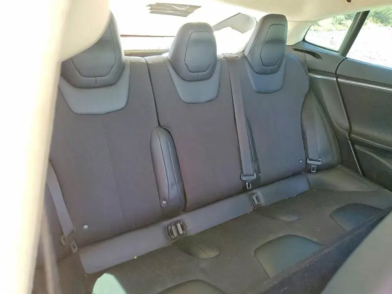 2015 TESLA MODEL S   