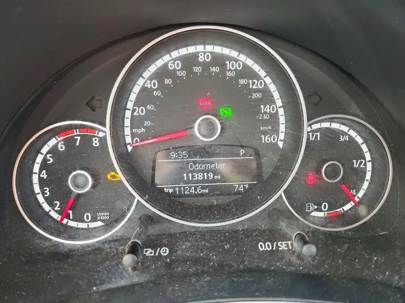 2015 VOLKSWAGEN BEETLE 1.8T  