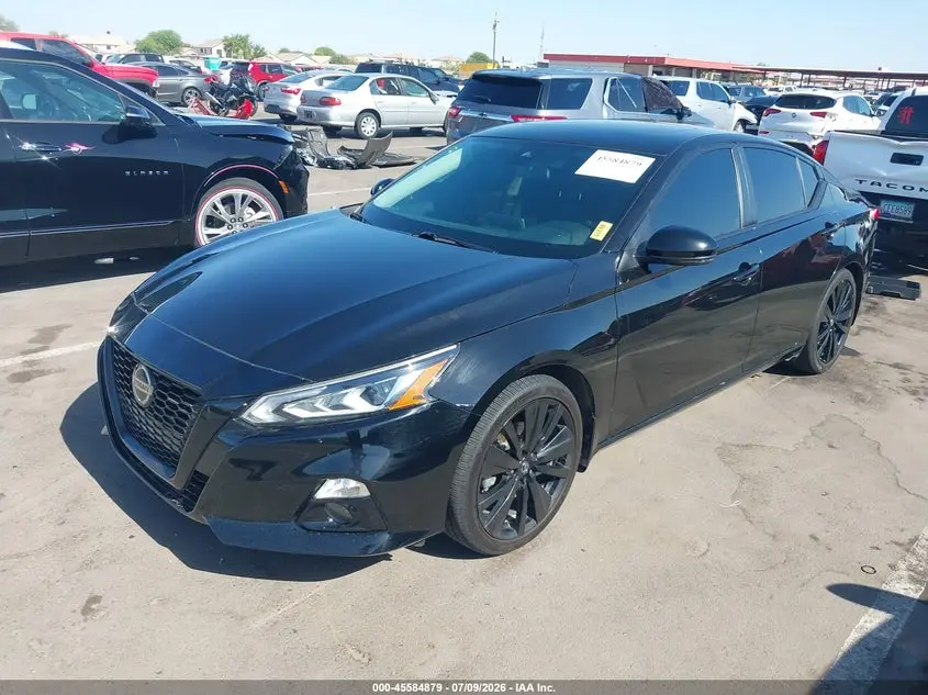 2022 NISSAN ALTIMA SR FWD