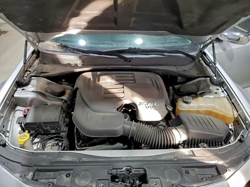 2020 CHRYSLER 300 LIMITED  