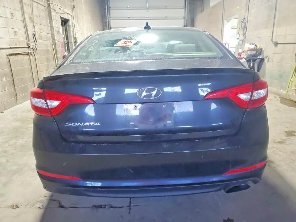 2016 HYUNDAI SONATA SE  