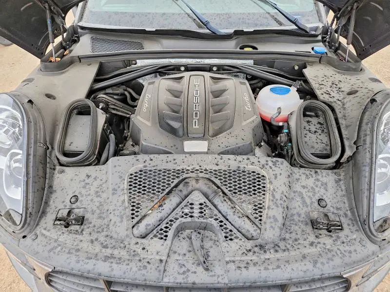 2015 PORSCHE MACAN TURBO  