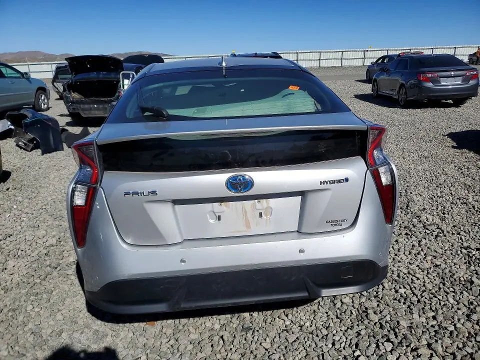 2018 TOYOTA PRIUS FOUR TOURING  