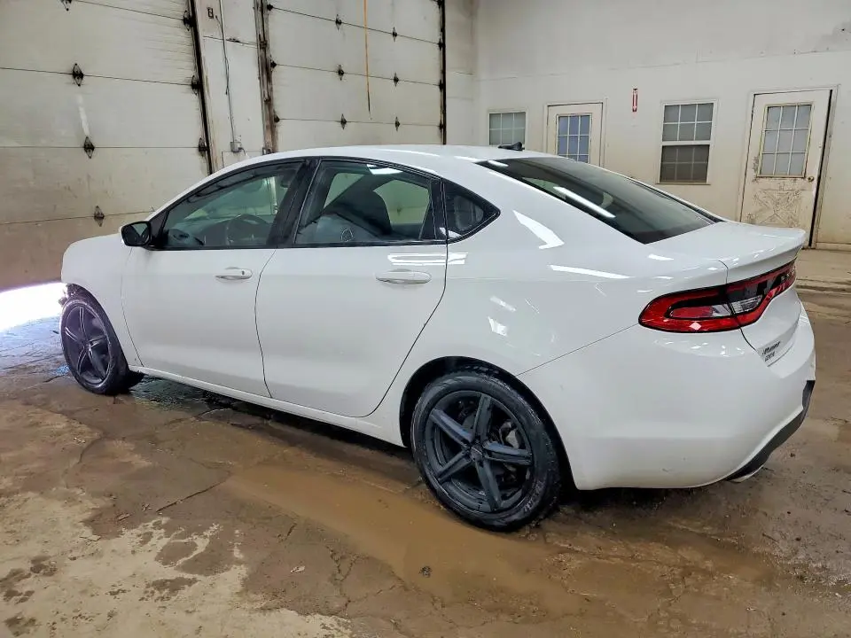 2015 DODGE DART SXT  