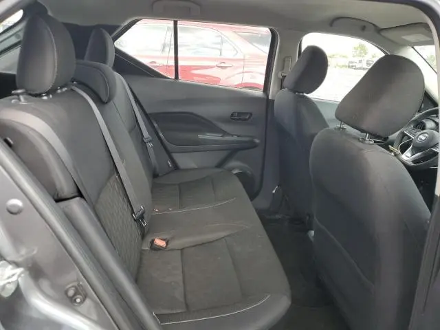 2021 NISSAN KICKS S  