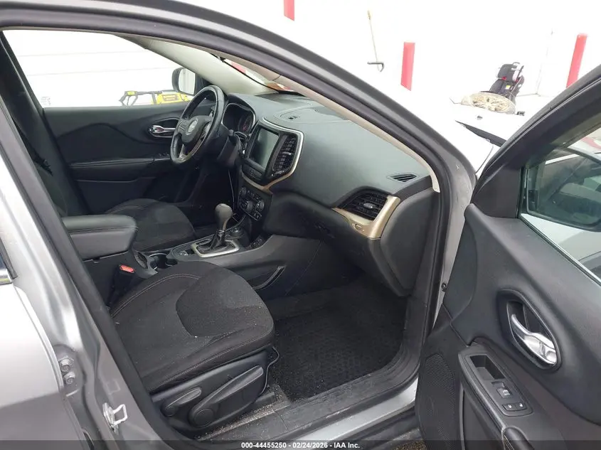 2015 JEEP CHEROKEE LATITUDE