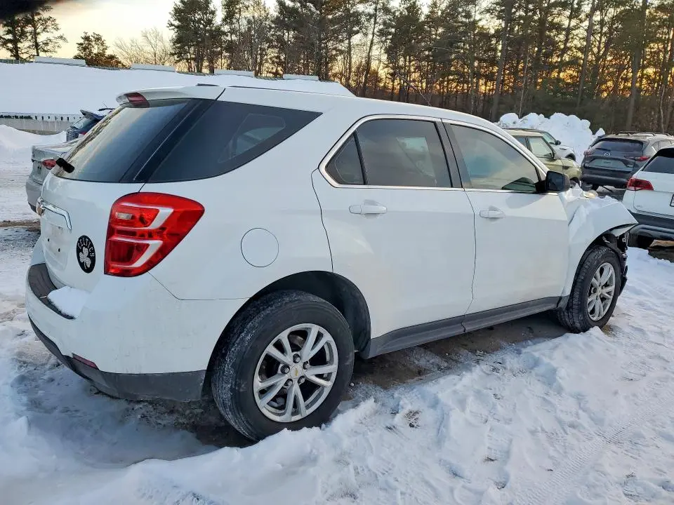 2017 CHEVROLET EQUINOX LS  