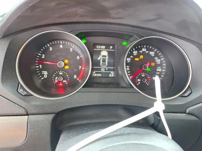 2017 VOLKSWAGEN JETTA SE  