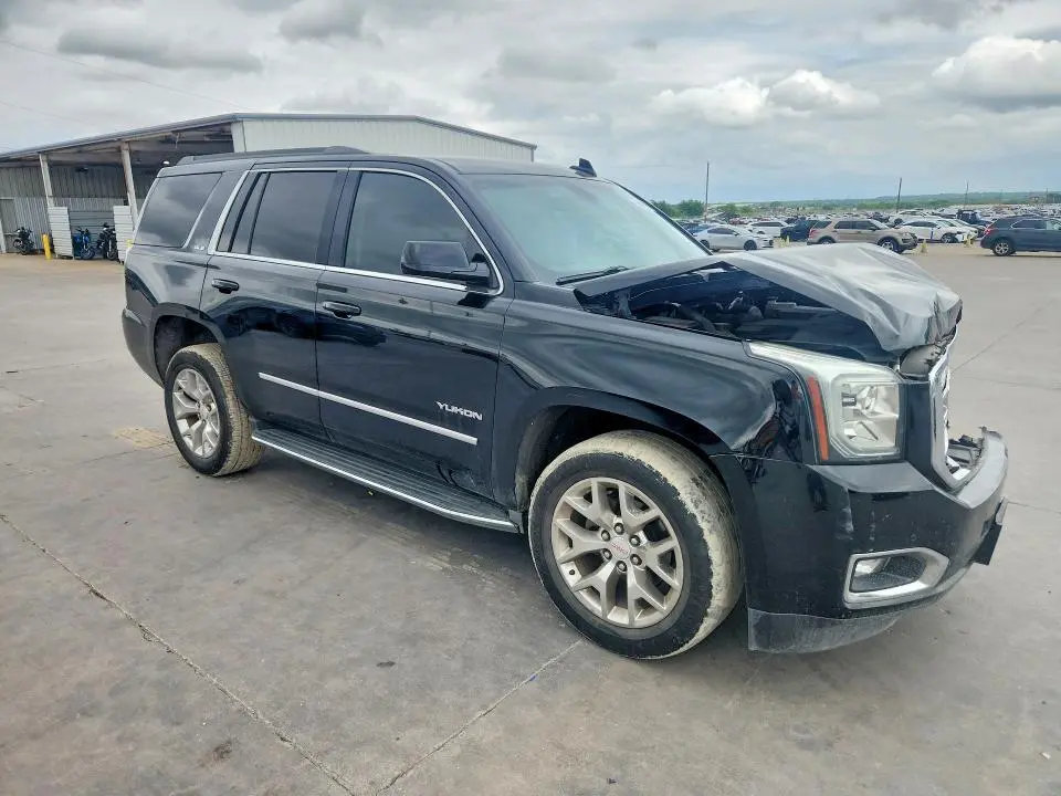 2016 GMC YUKON SLE  
