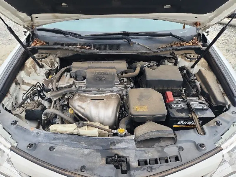 2013 TOYOTA CAMRY SE  