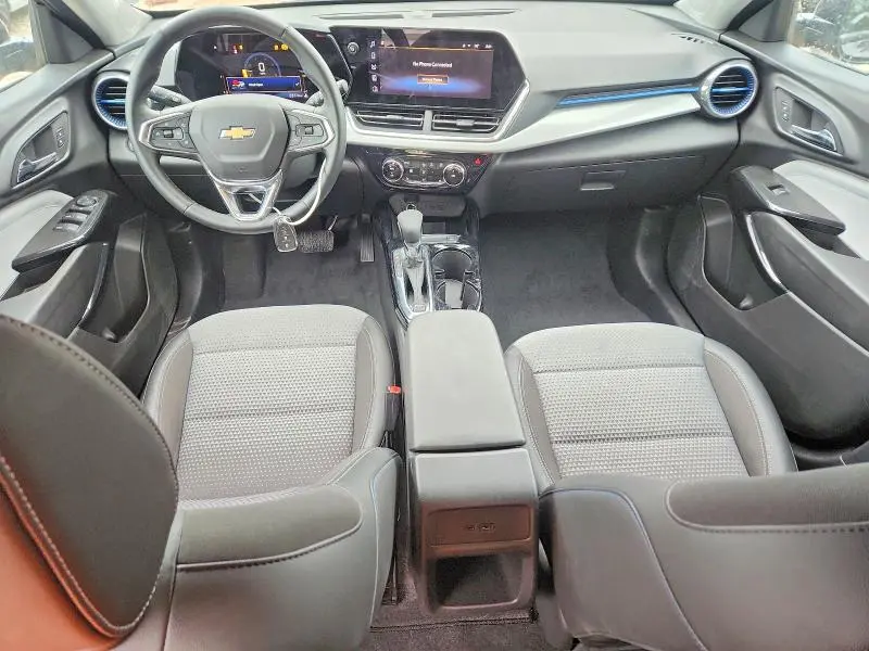 2025 CHEVROLET TRAX 1LT  