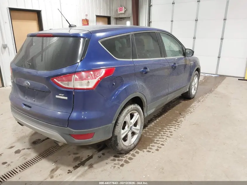 2016 FORD ESCAPE SE