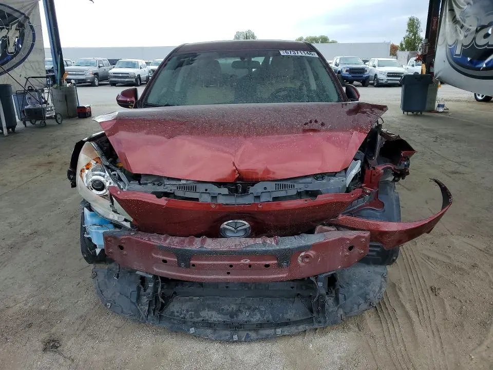 2011 MAZDA 3 S  