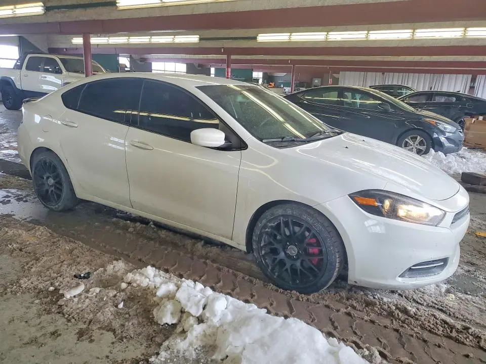 2016 DODGE DART SXT  