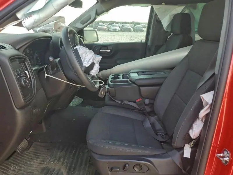 2024 CHEVROLET SILVERADO C1500 CUSTOM  