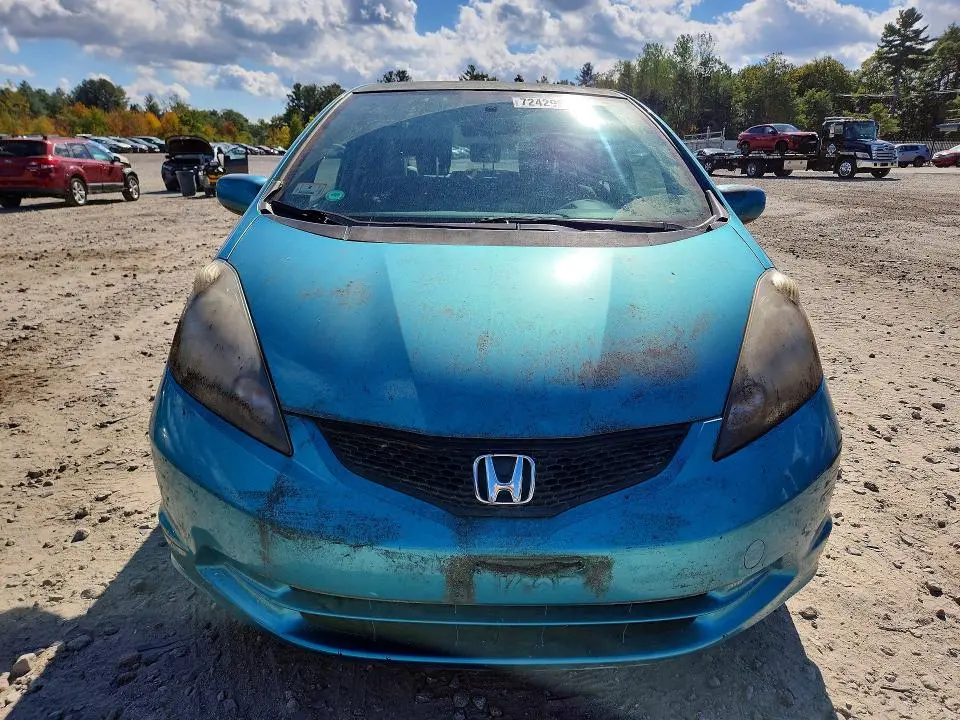 2013 HONDA FIT   