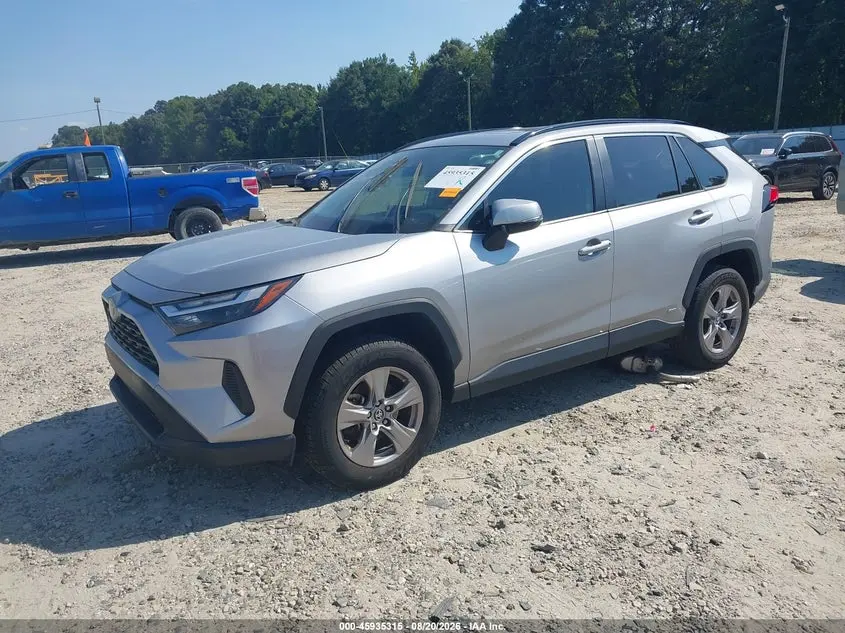 2023 TOYOTA RAV4 HYBRID XLE