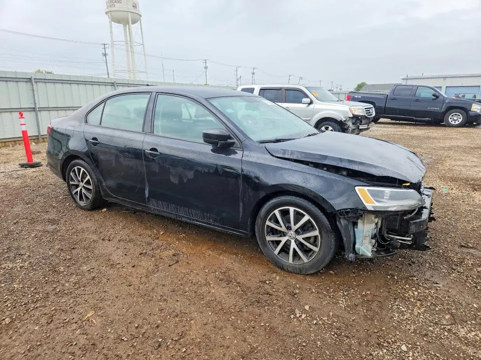 2016 VOLKSWAGEN JETTA SE  