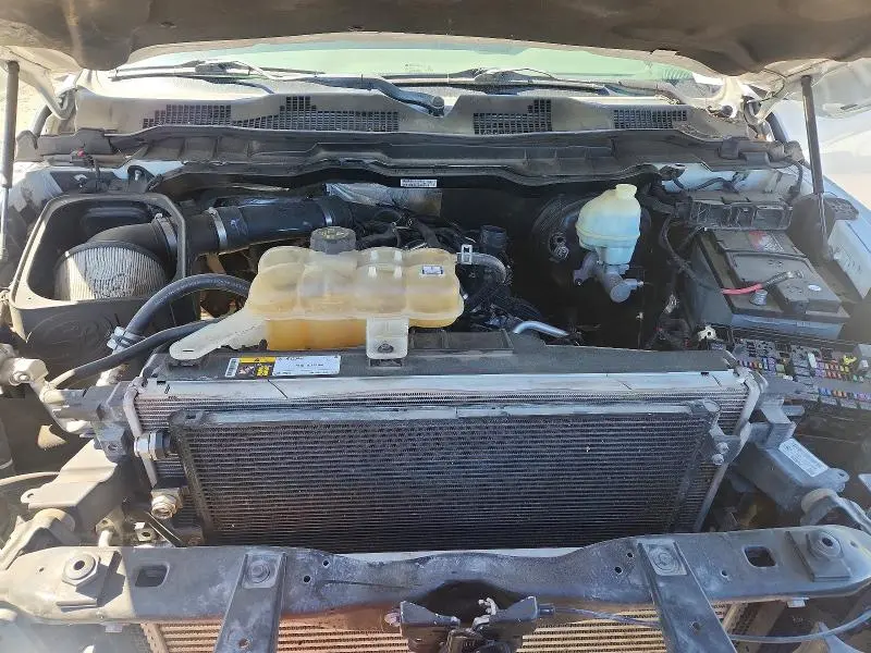 2015 RAM 1500 ST  