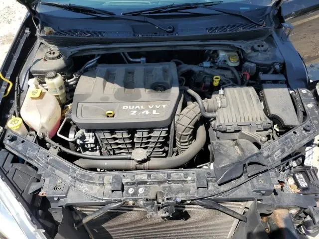 2014 CHRYSLER 200 LX  