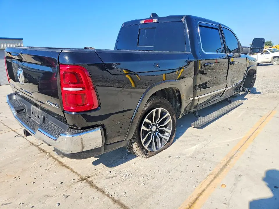 2025 RAM 1500 LIMITED  