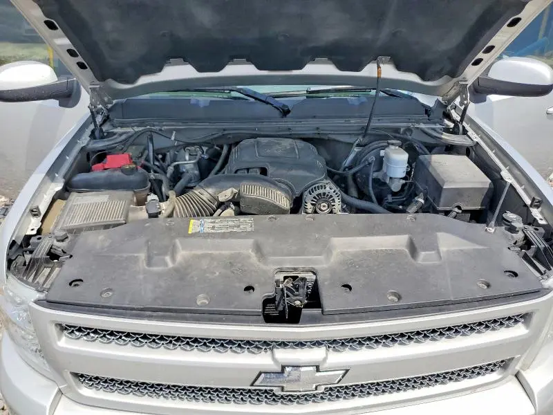 2011 CHEVROLET SILVERADO K1500 LT  
