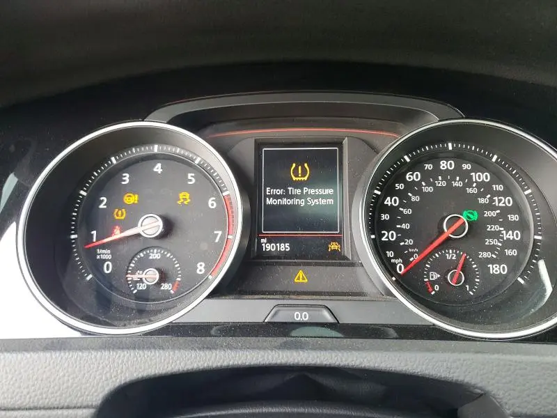 2018 VOLKSWAGEN GTI S/SE  