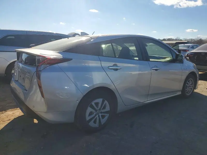 2018 TOYOTA PRIUS   