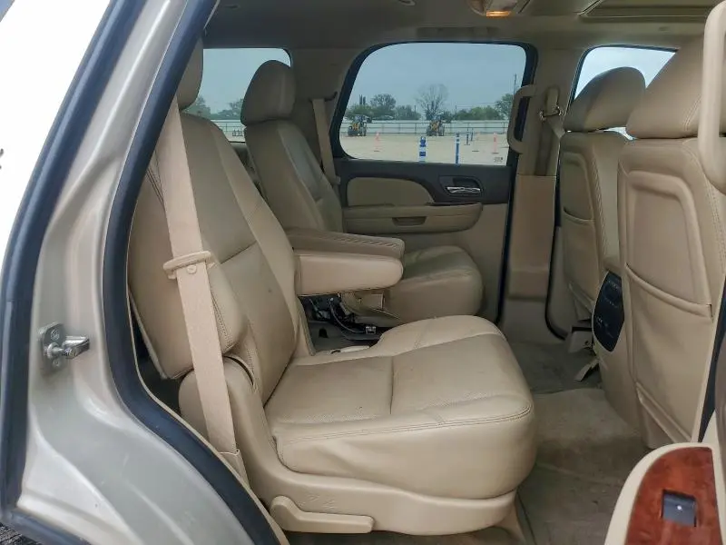 2014 CHEVROLET TAHOE C1500 LTZ  