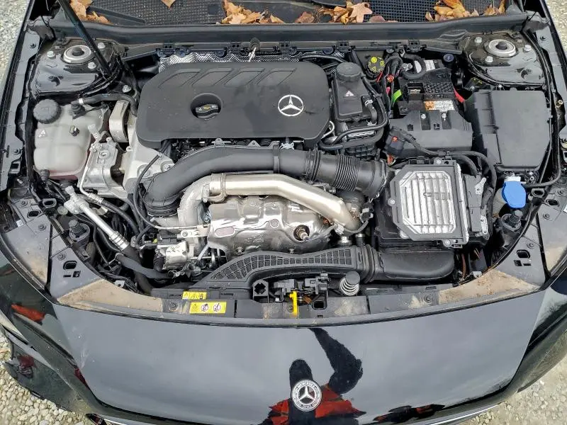 2025 MERCEDES-BENZ CLA 250  