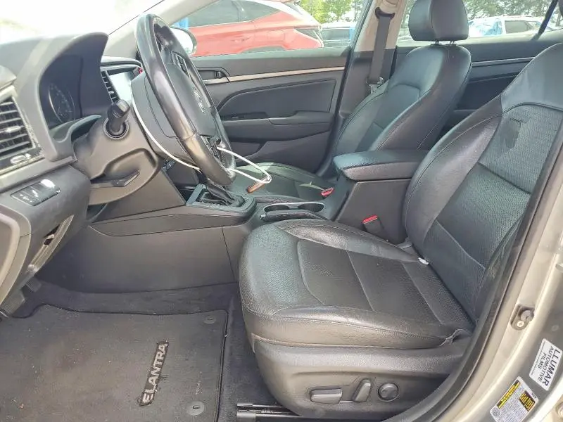 2017 HYUNDAI ELANTRA LIMITED  