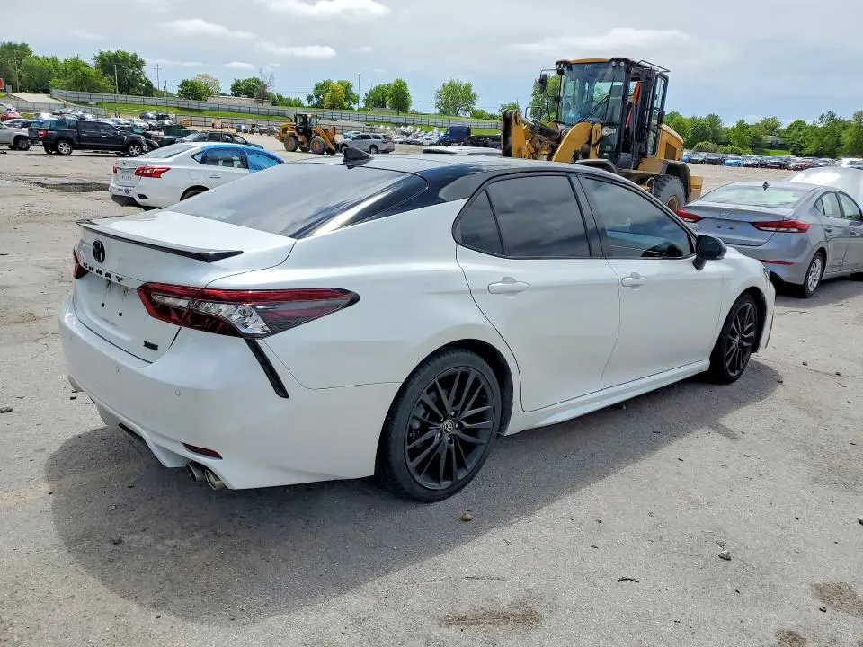 2021 TOYOTA CAMRY XSE V6  