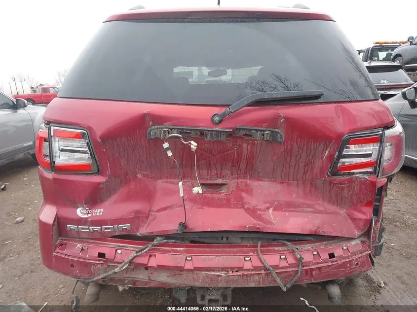 2013 GMC ACADIA SLT-1