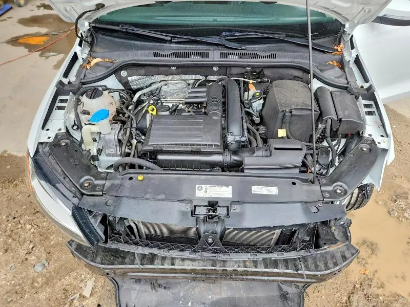 2017 VOLKSWAGEN JETTA SE  