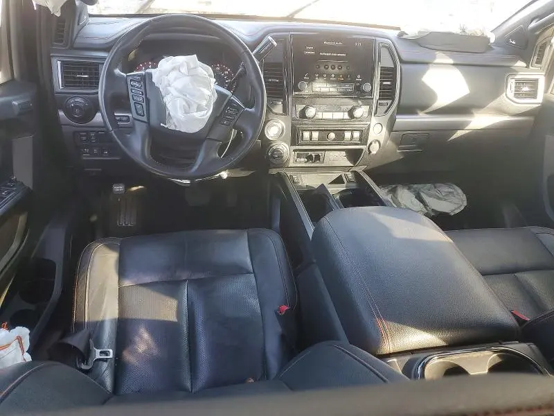 2021 NISSAN TITAN SV  