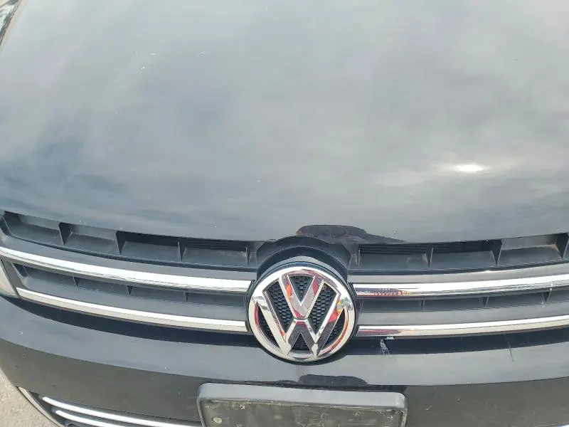 2014 VOLKSWAGEN TOUAREG V6  