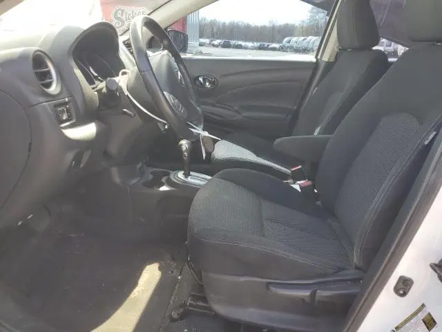 2019 NISSAN VERSA S  