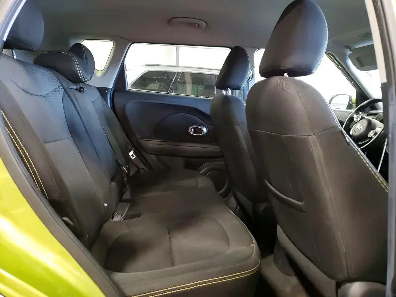 2015 KIA SOUL +  