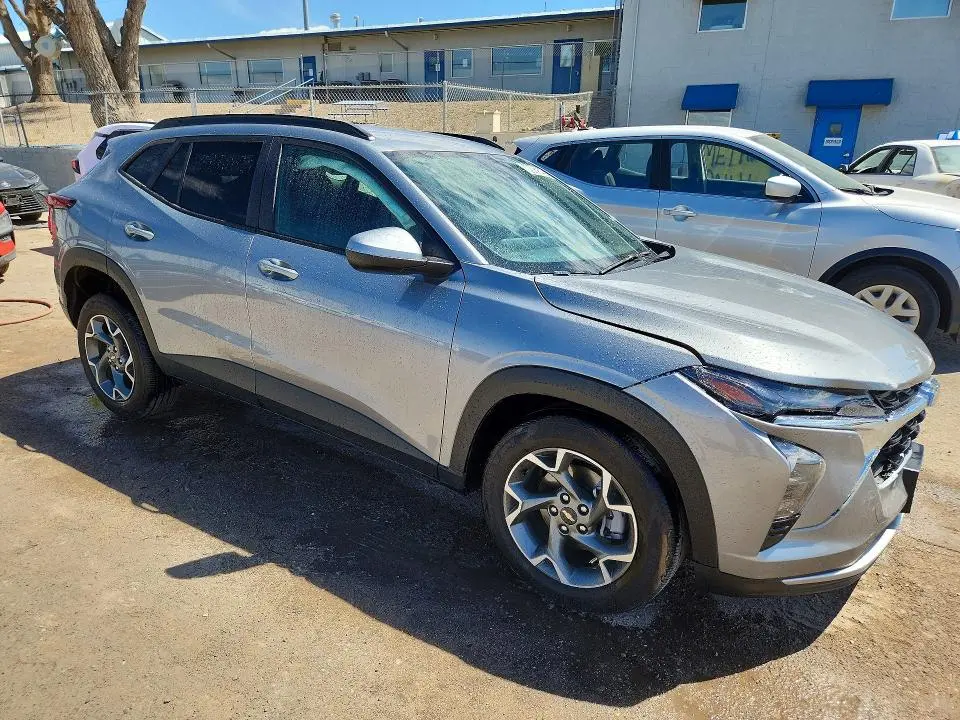 2025 CHEVROLET TRAX 1LT  