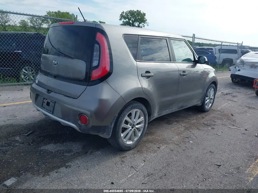 2017 KIA SOUL +