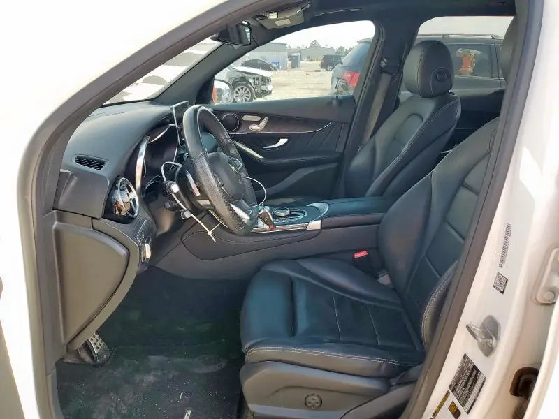 2018 MERCEDES-BENZ GLC 300