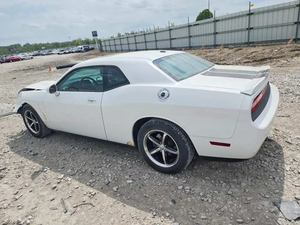2010 DODGE CHALLENGER SE  